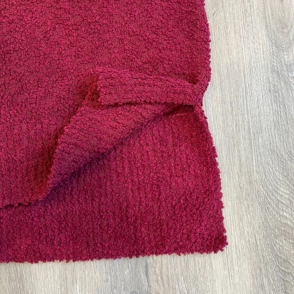 Sanctuary V-Neck Fuzzy Cranberry Women's Sweater - Picture 3 of 6